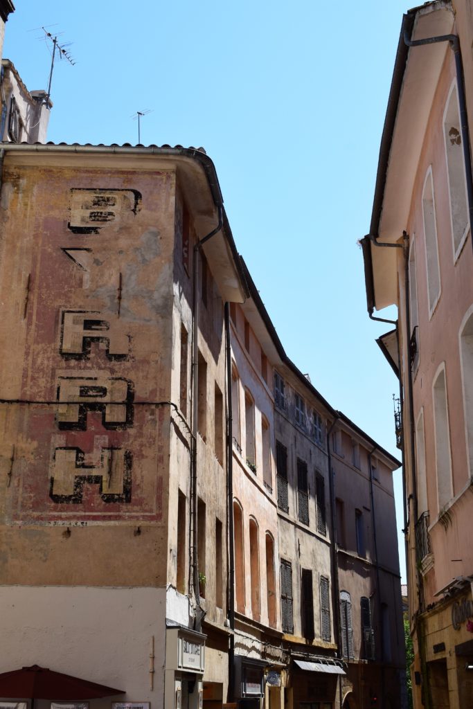 Les facades provençales