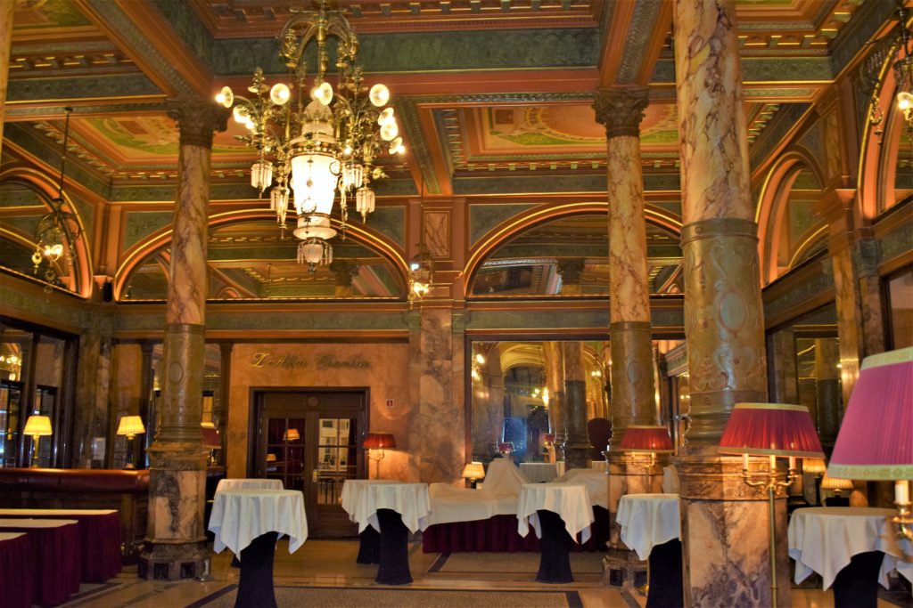 Hall de l'Hotel Métropole