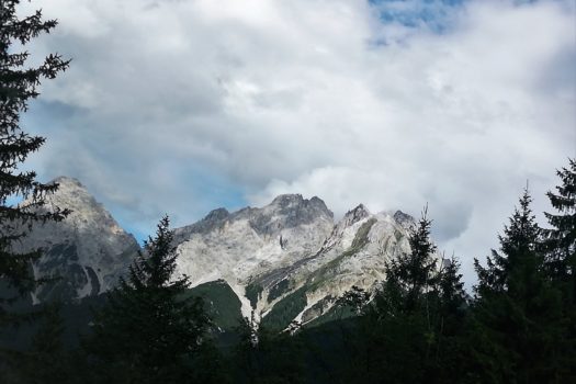 La vue des embouteillages dans le Fernpass