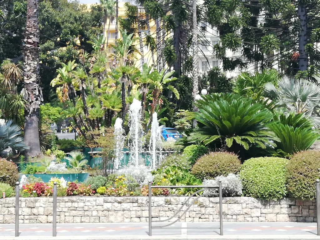L'entrée de la Villa Ormond