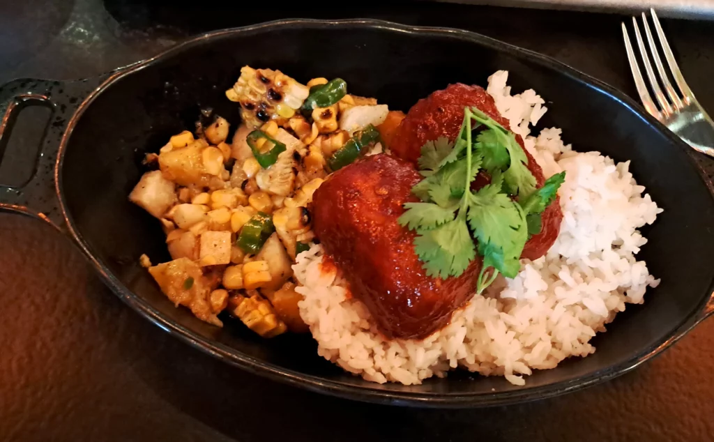 Le Pirjanad Jot Chicken Tip Yip du Docking by 7 Food & Cargo