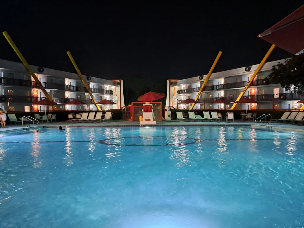 Une des piscines du All Star Movie à Walt Disney World